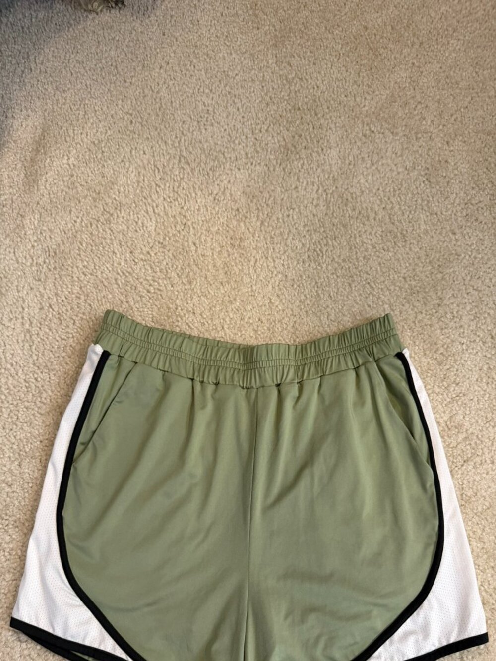 Fulbelle Women’s Athletic Running Shorts Size L Olive Green White Black Lined